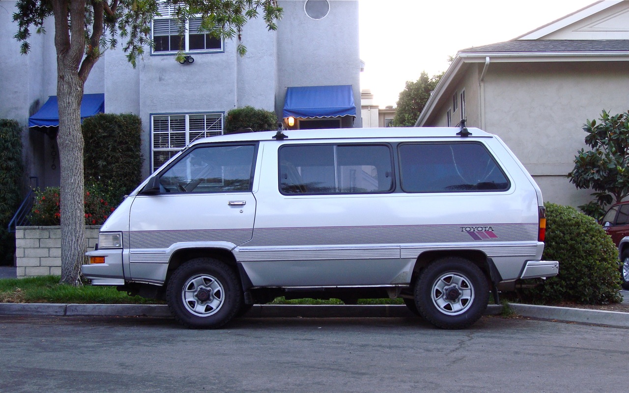 Toyota Van 4x4