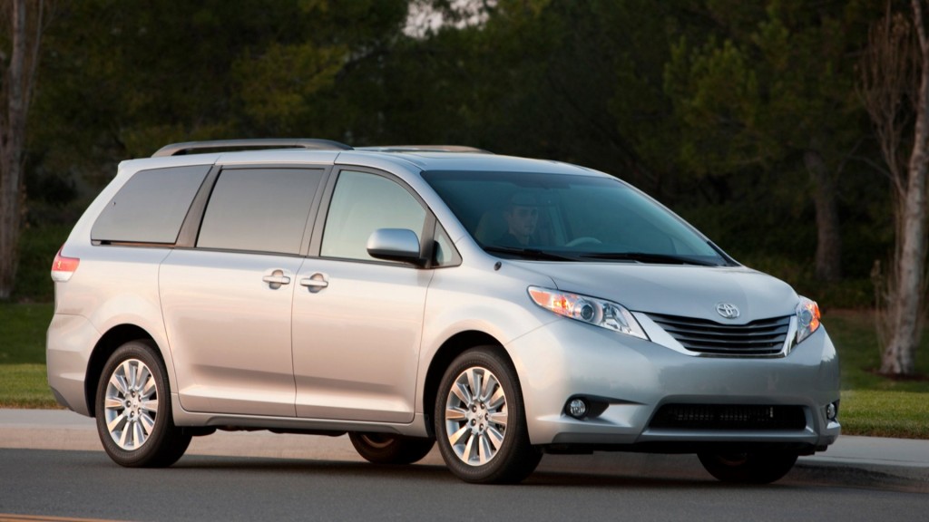 Toyota Van Awd