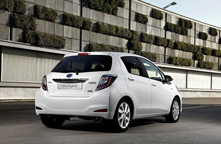 Toyota Van Hybrid