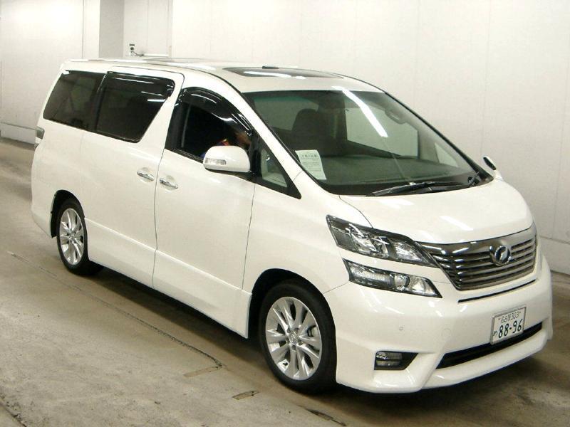 Toyota Vellfire 2010