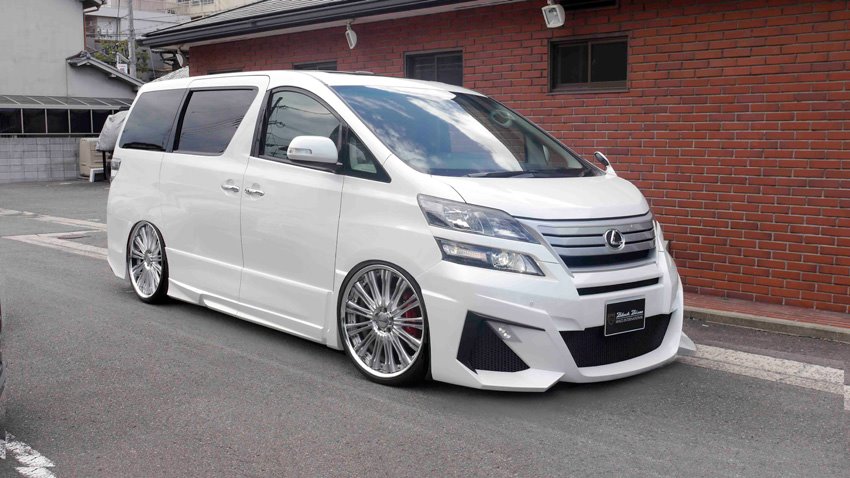Toyota Vellfire 2014