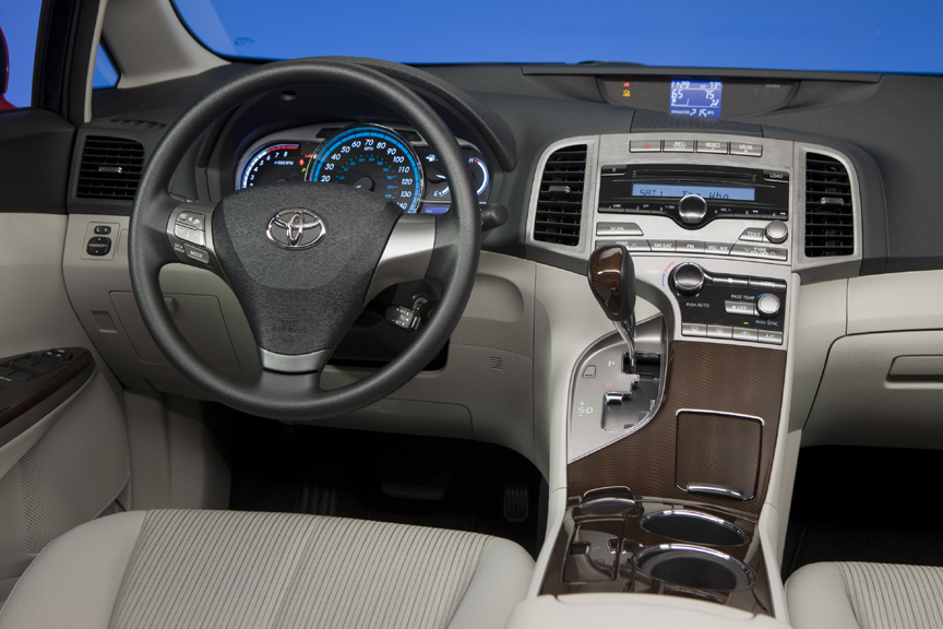 Toyota Venza Towing Package