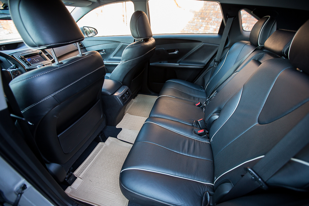 Toyota Venza Trd
