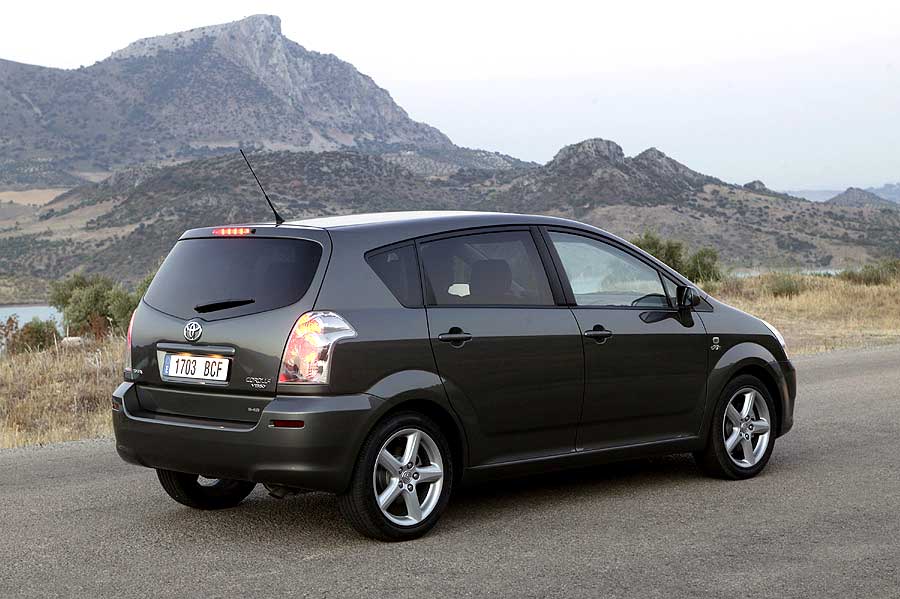 Toyota Verso 2005
