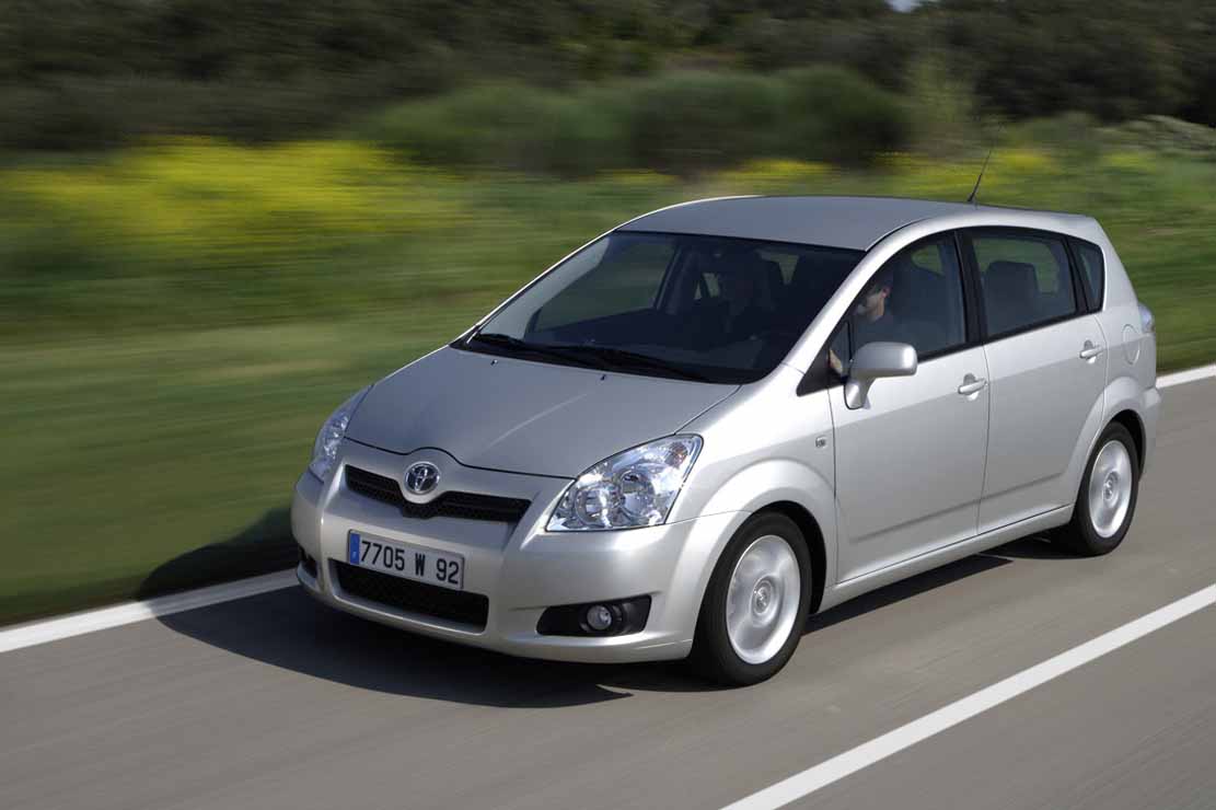 Toyota Verso 2006