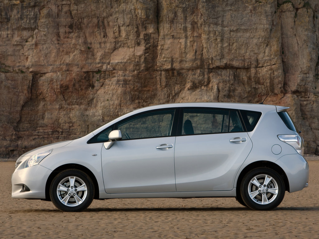 Toyota Verso 2009