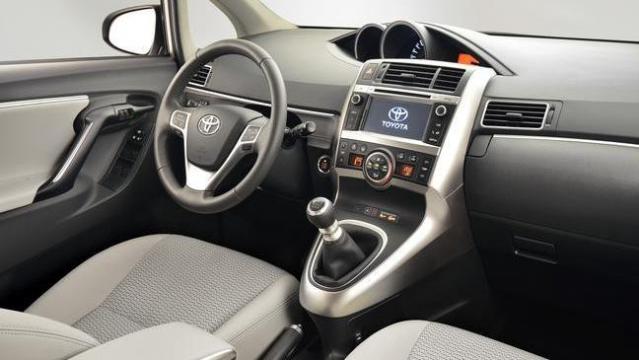 Toyota Verso 2009