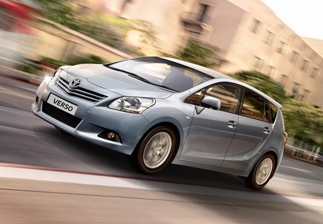 Toyota Verso 2011