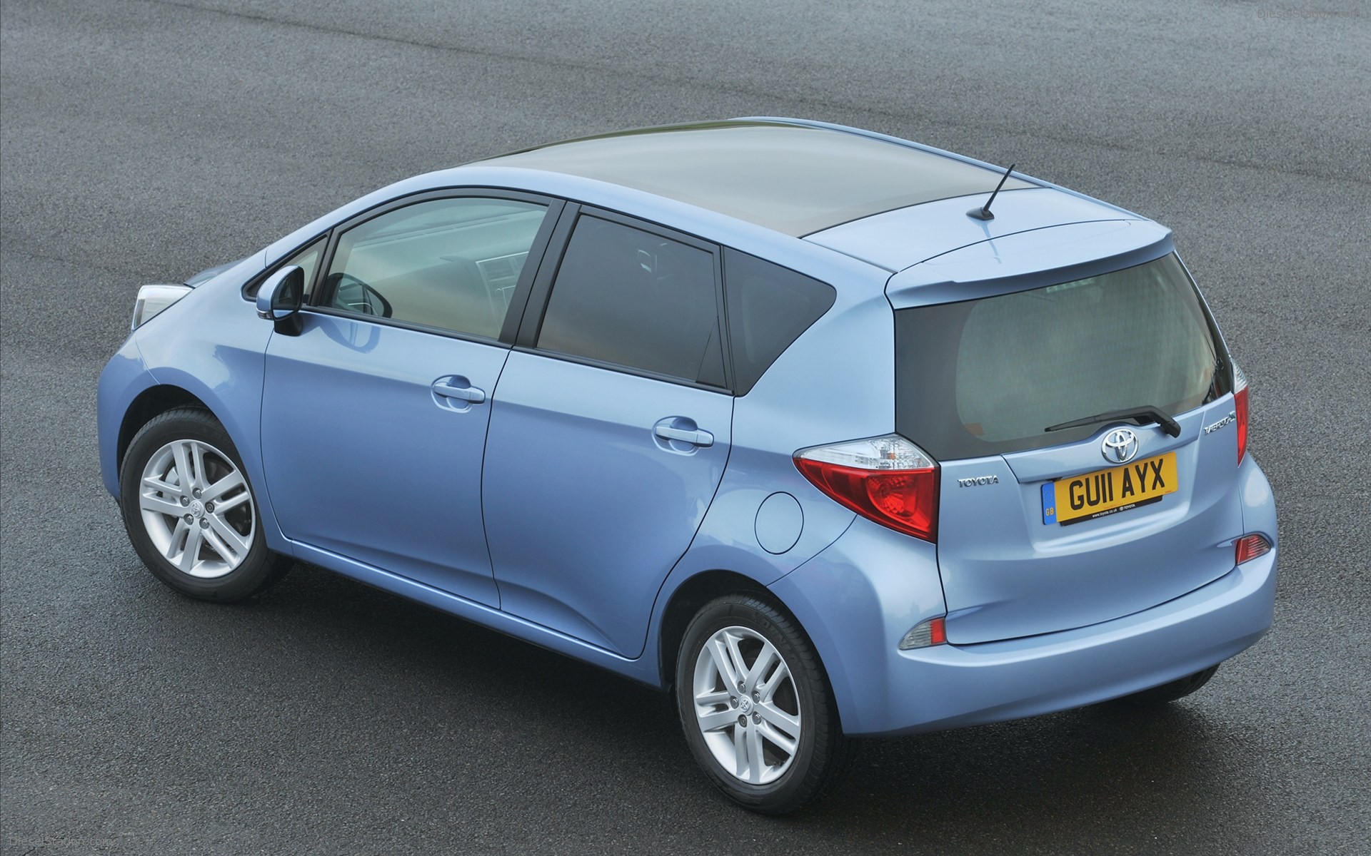 Toyota Verso 2011