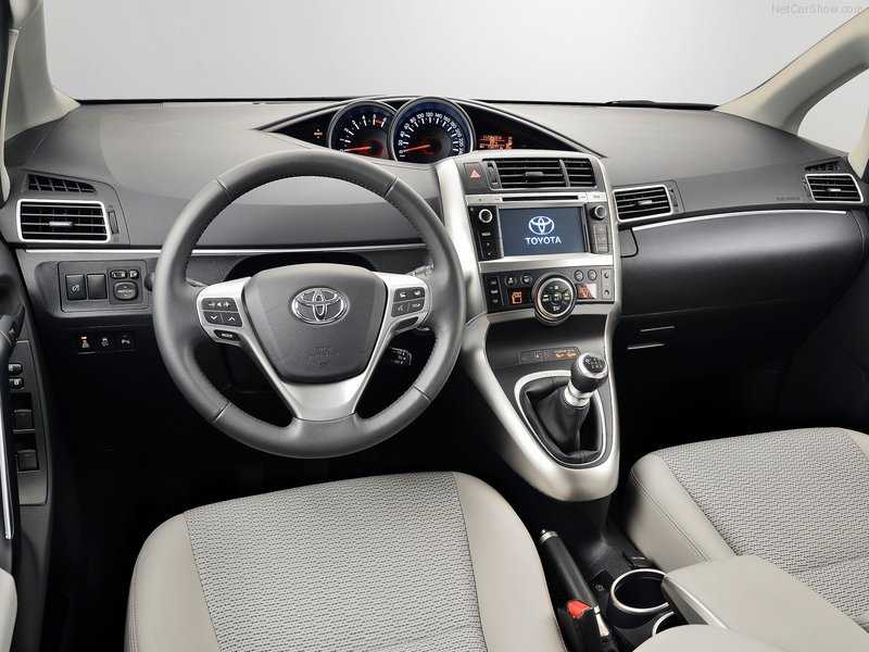 Toyota Verso 2014