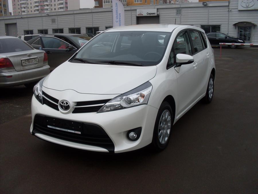 Toyota Verso 5 Seater