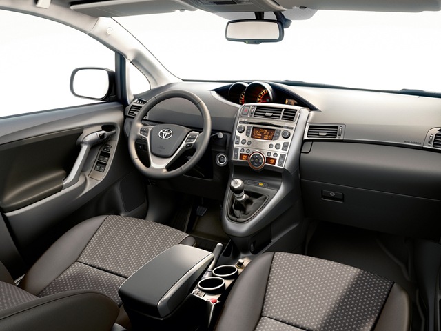 Toyota Verso 7 Seater 2013