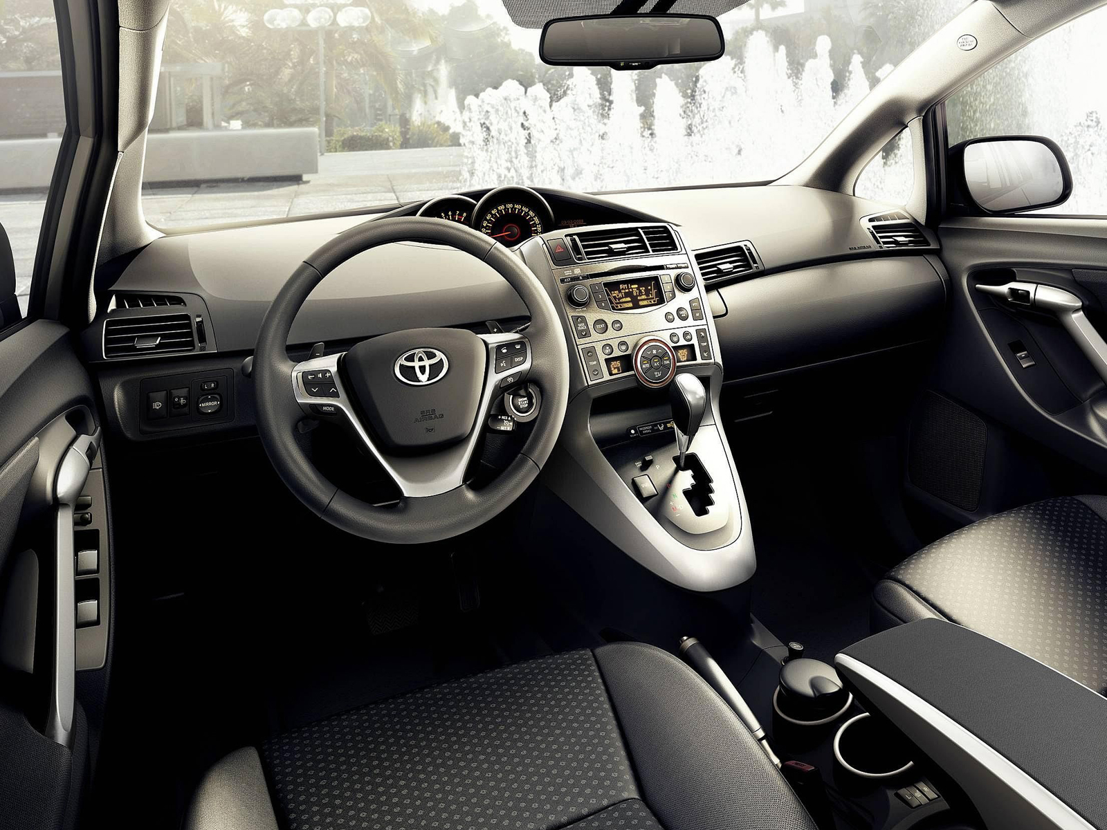 Toyota Verso Automatic