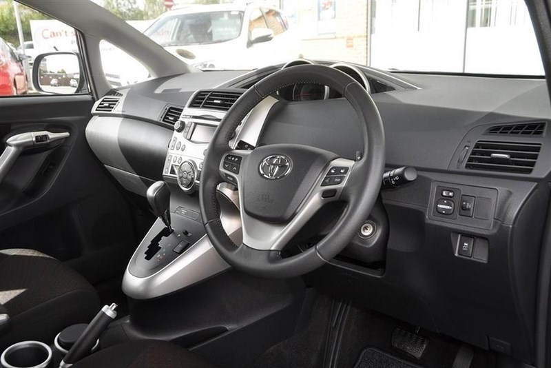 Toyota Verso Automatic