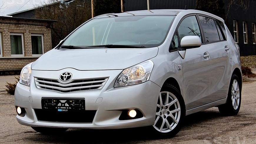 Toyota Verso Automatic Toyota Verso Automatic