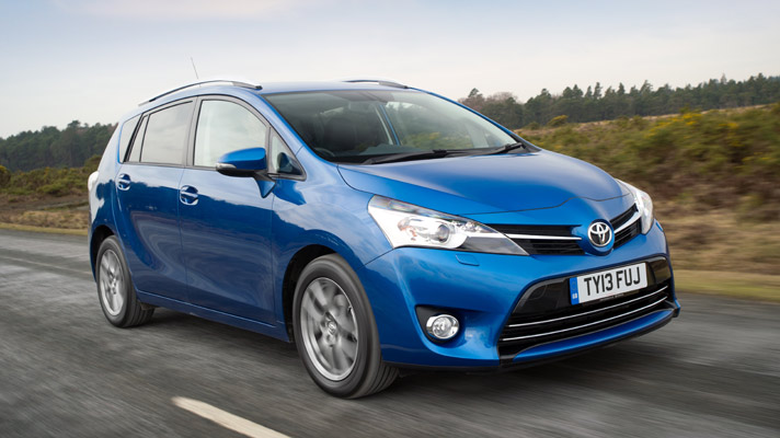 Toyota Verso Blue