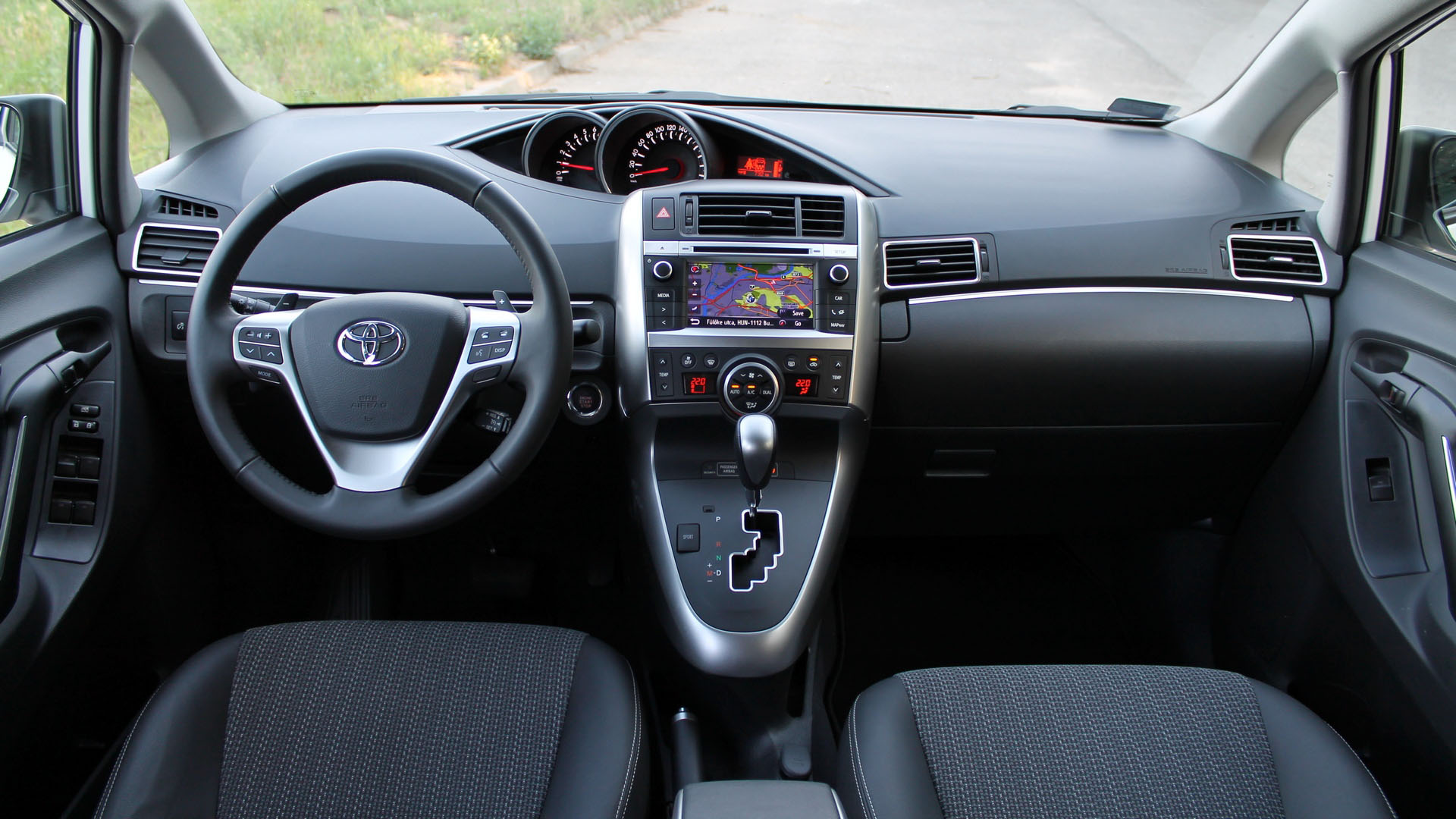 Toyota Verso Cvt