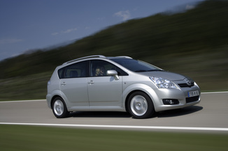 Toyota Verso Luna