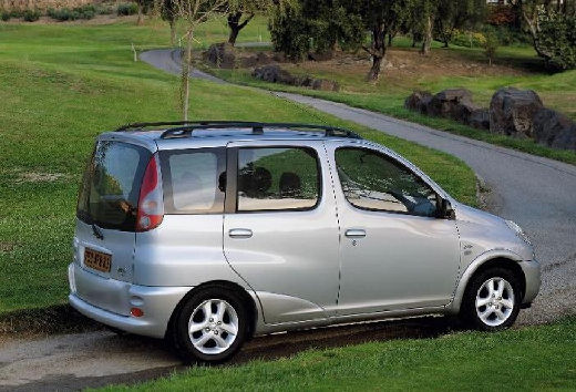 Toyota Verso Luna