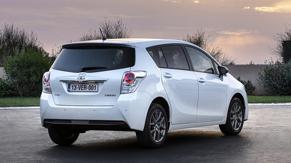 Toyota Verso Opinie