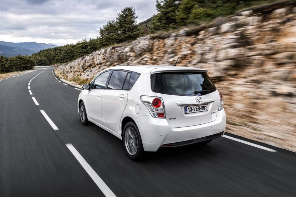 Toyota Verso Sport