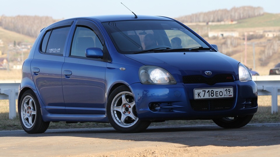 Toyota Vitz 1.5 Rs