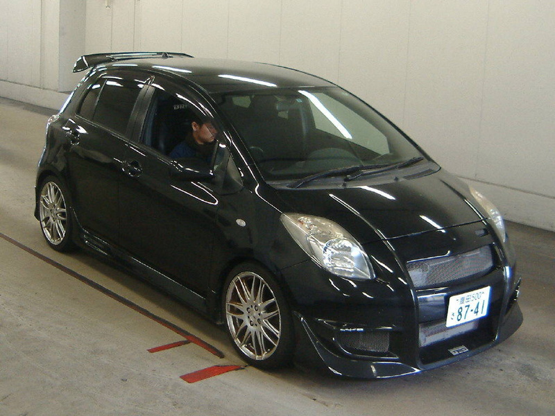 Toyota Vitz 1.5 Rs