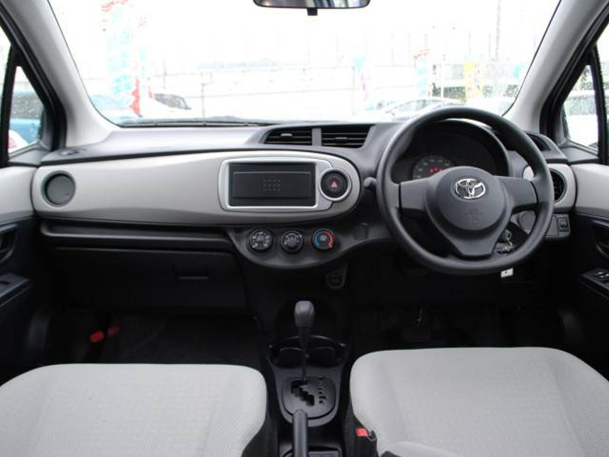 Toyota Vitz 1000cc