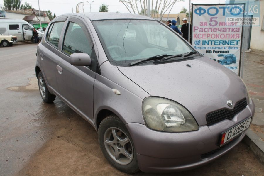 Toyota Vitz 1999