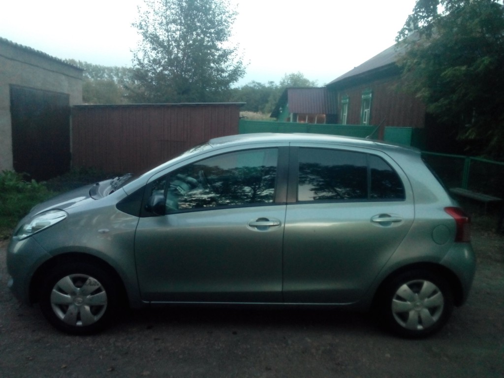 Toyota Vitz 2006