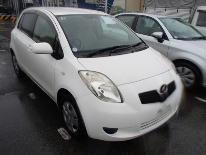 Toyota Vitz 2006