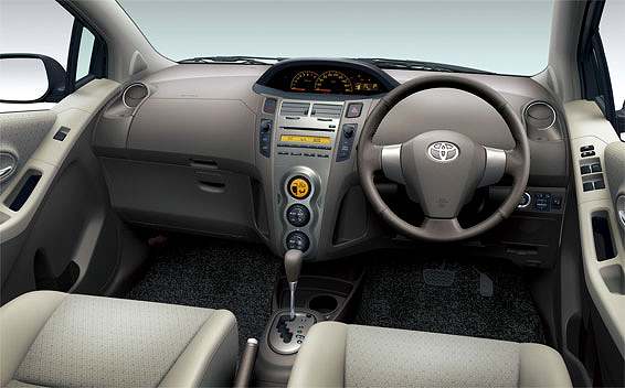 Toyota Vitz 2009