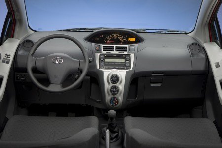 Toyota Vitz 2009