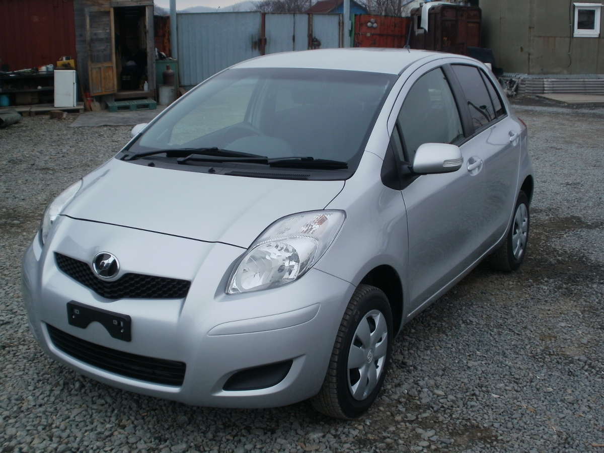 Toyota Vitz 2010