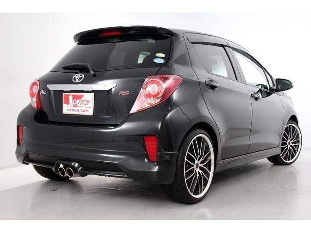 Toyota Vitz 2011