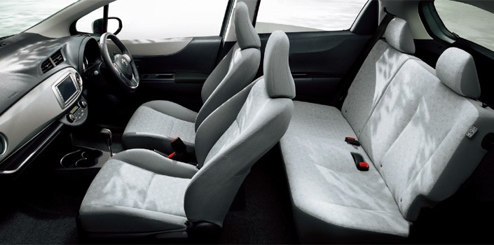 Toyota Vitz 2012