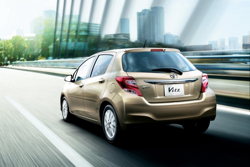 Toyota Vitz 2014