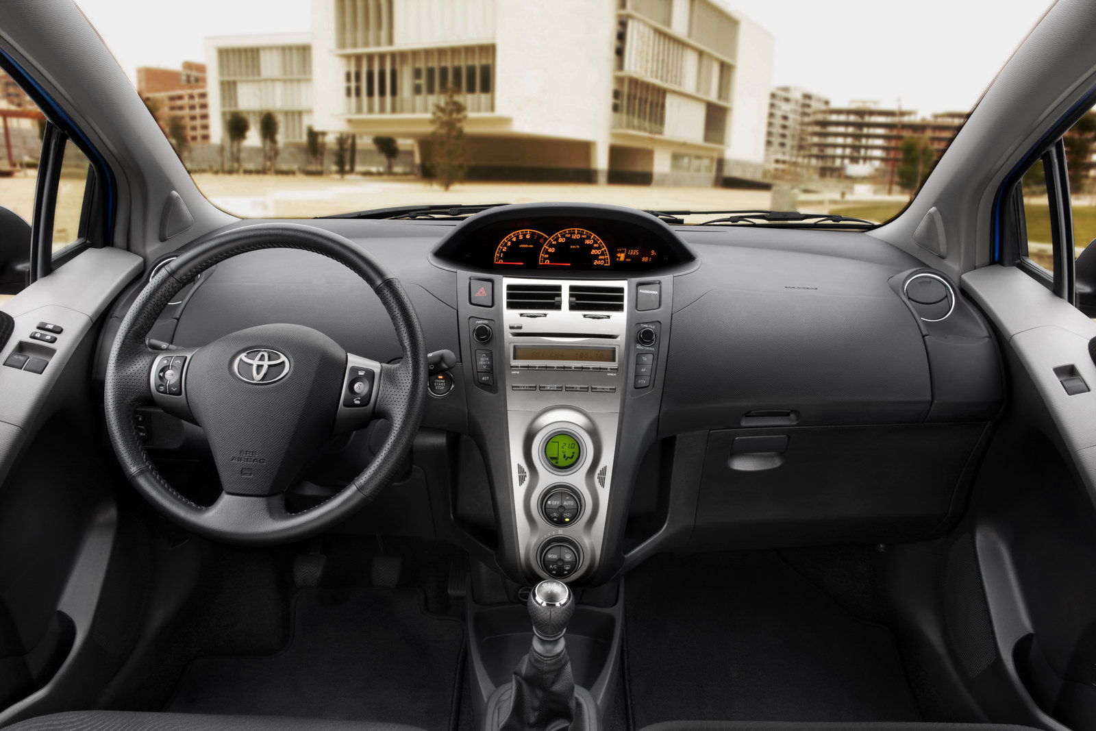 Toyota Vitz F