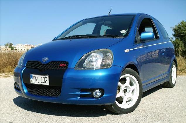 Toyota Vitz Rs 2001
