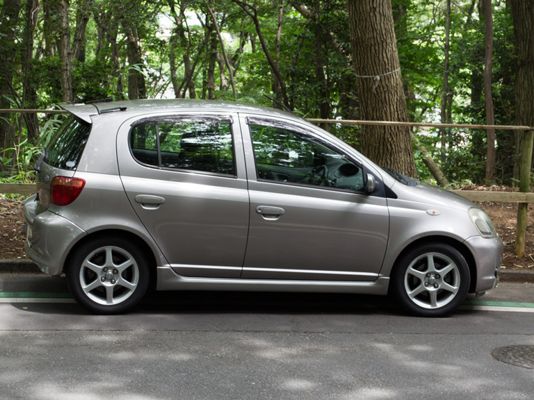 Toyota Vitz Rs 2001