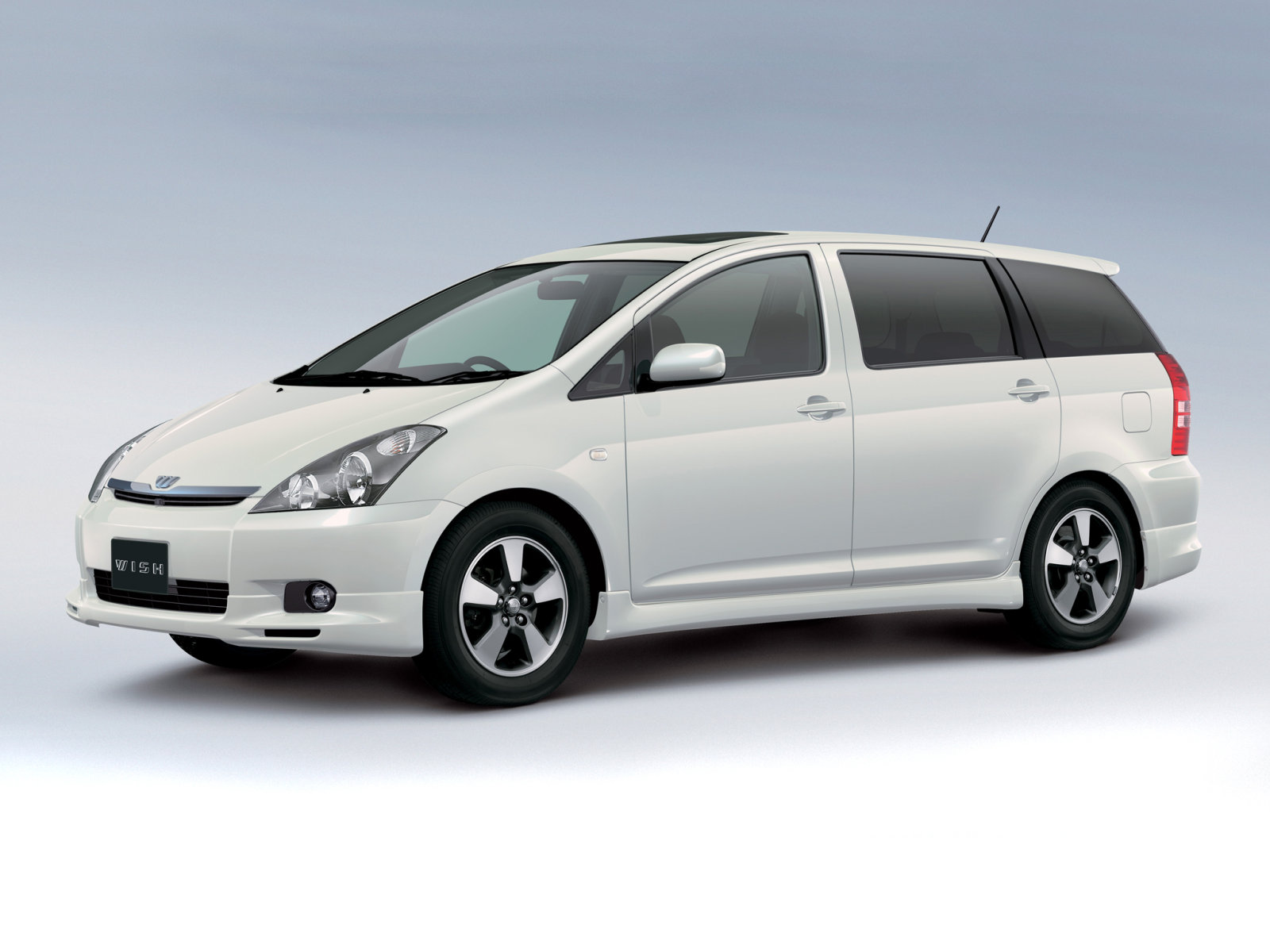 Toyota Wish 2005