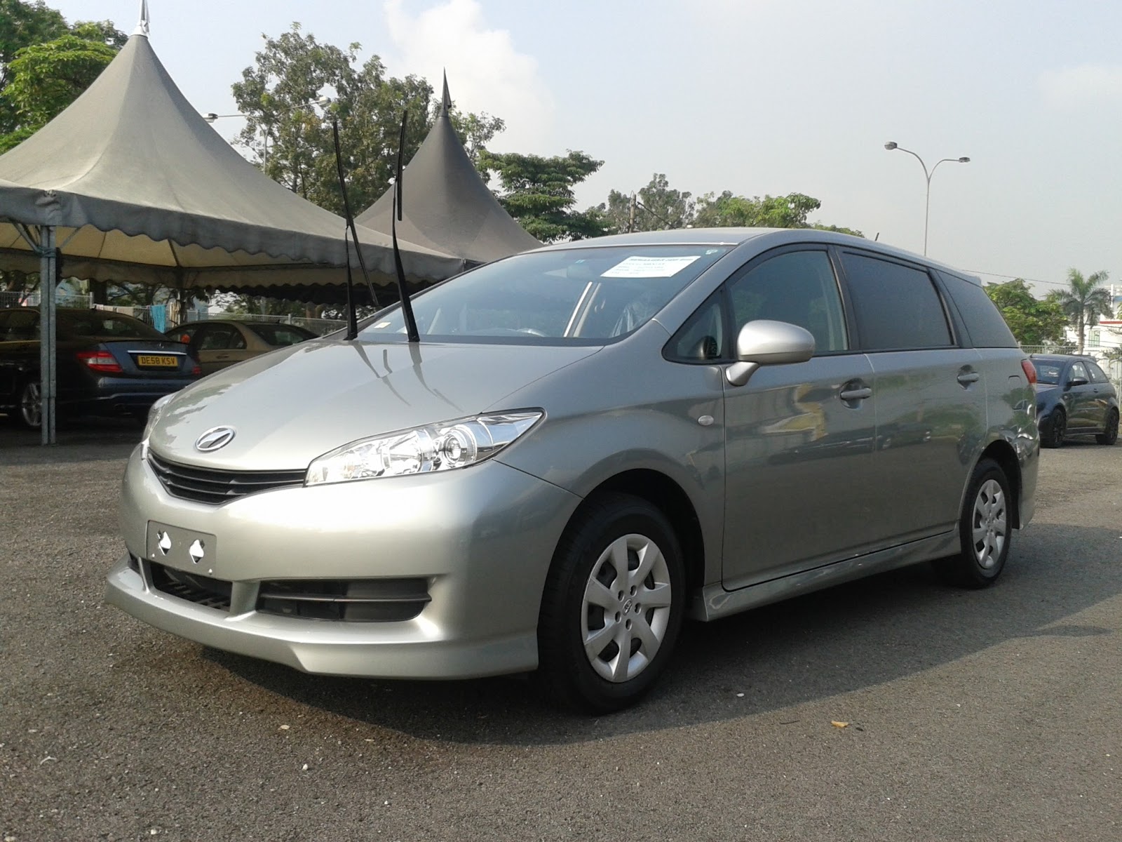 Toyota Wish 2013 Toyota Wish 2013