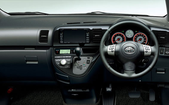 Toyota Wish Trd