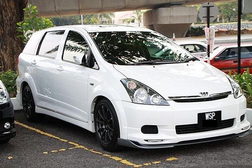 Toyota Wish Trd