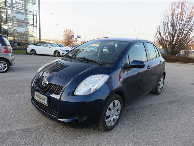 Toyota Yaris 1.0 Sol