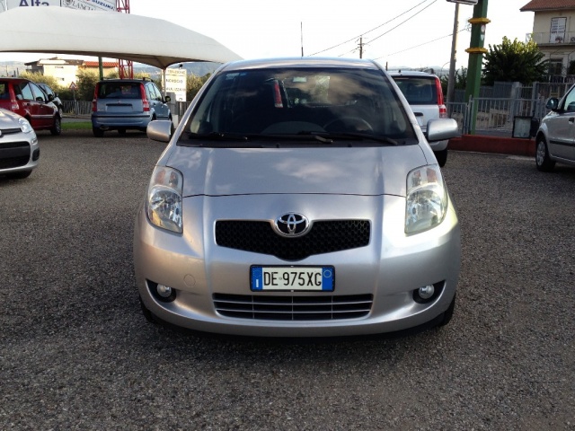 Toyota Yaris 1.0 Sol