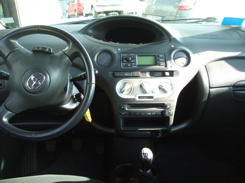 Toyota Yaris 1.0 Sol