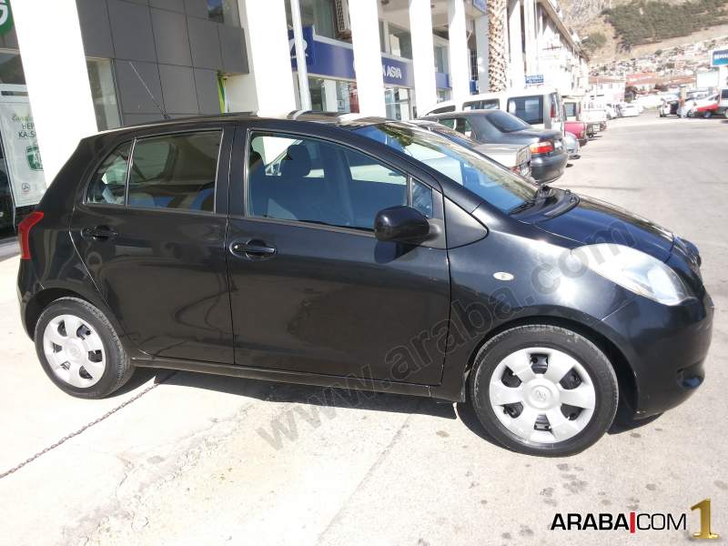 Toyota Yaris 1.0 Sol