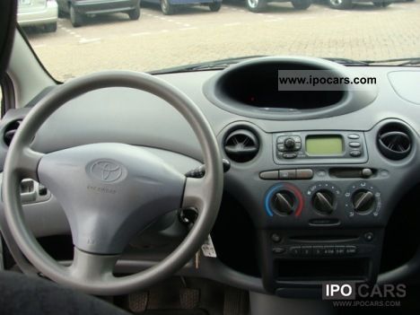 Toyota Yaris 1.0 Vvt-I