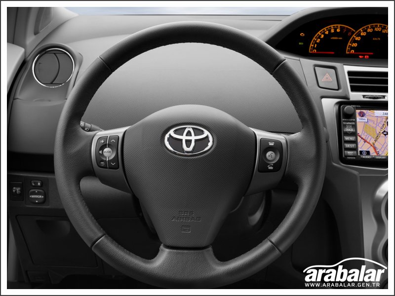 Toyota Yaris 1.3 Sol
